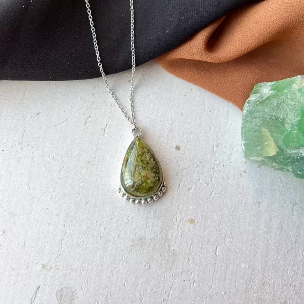 Peridot Eye drop necklace