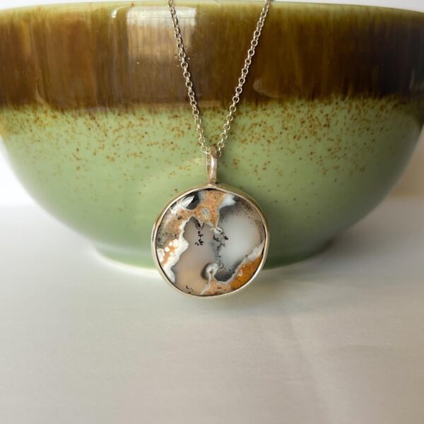 Earth's elegance necklace